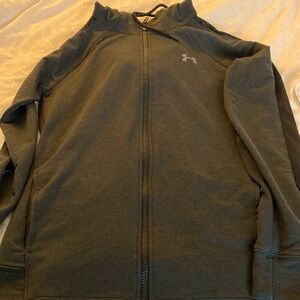 Woman’s  Under Armour Black Hoodie size Medium